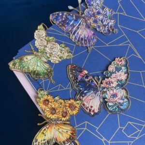 Marque-page papillon fleuri